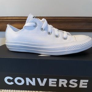 Chuck Taylor All Star Mono Sneaker